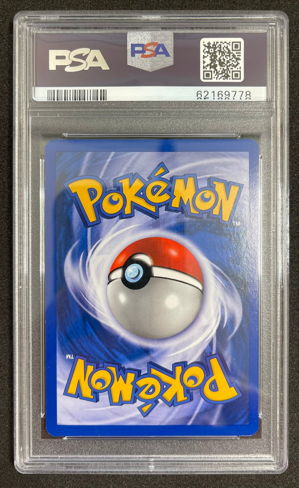Pokemon Marill Reverse Holo 2001 Southern Islands 11/18 PSA 9 Pokemon Card