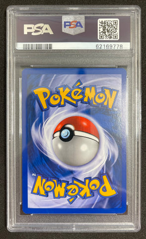 Pokemon Marill Reverse Holo 2001 Southern Islands 11/18 PSA 9 Pokemon Card